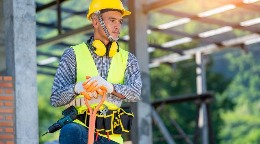 Expert top industrial roofings services in Roxana, IL
